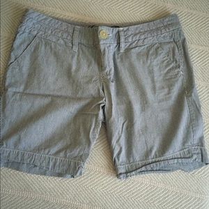 Pinstriped Bermuda shorts